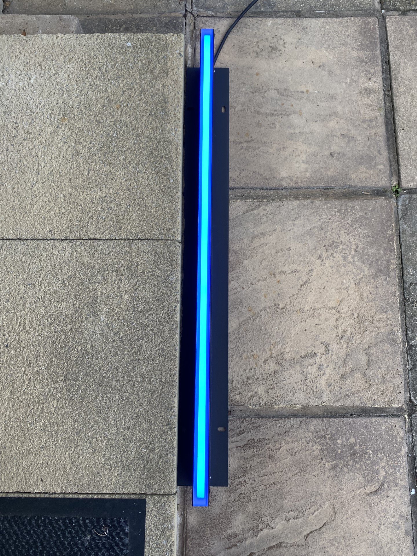 Slim-Line Residential Architectural Linear Luminaire